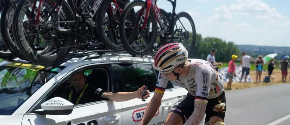 Zimmermann will die Tour trotz seines schweren Sturzes fortsetzen. - © Mosa\\\'ab Elshamy/AP/dpa