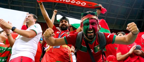 Auch bei der WM 2026 dabei: Marokko und seine Fans. - © Martin Rickett/PA Wire/dpa