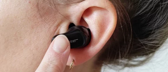 Betroffen von der Bluetooth-Sicherheitslücke sind zahlreiche Modelle, darunter auch Produkte namhafter Hersteller wie Sony, JBL, Marshall oder Bose. - © Till Simon Nagel/dpa-tmn