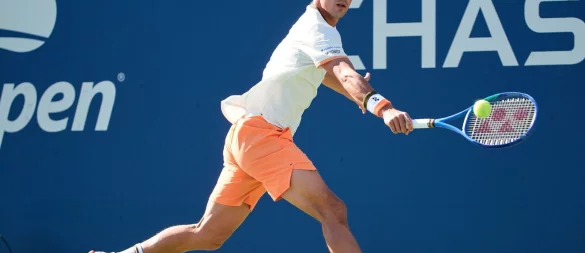 Daniel Altmaier konnte seine Partie gegen Alex De Minaur nicht zu Ende spielen. - © Pamela Smith/FR172156 AP/AP/dpa