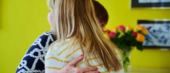 Tut mir leid - aber: Ohne echte Übernahme von Verantwortung wirkt jede Entschuldigung hohl - und dann ist auch Verzeihen schwierig. - © Annette Riedl/dpa/dpa-tmn