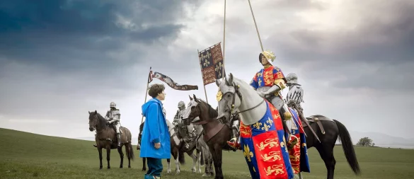Philippa trifft in ihrer Fantasie auf König Richard III.. - © -/ARD/Degeto 2025/dpa