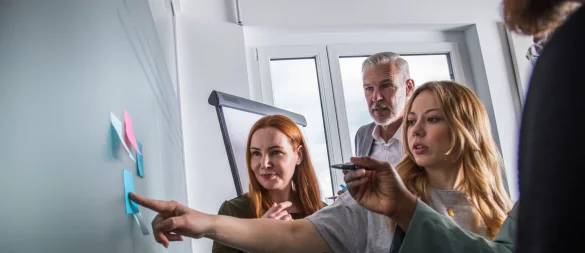 Von Zeitmanagement bis Rhetorik: Die Auswahl an Seminaren für Bildungsurlaub ist groß. - © Christin Klose/dpa Themendienst/dpa-tmn