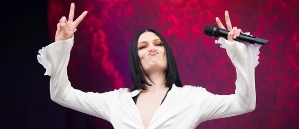 Bei der englischen Sängerin Jessie J wurde eine Krebserkrankung im frühen Stadium diagnostiziert. (Archivbild) - © David Jensen/PA Wire/dpa