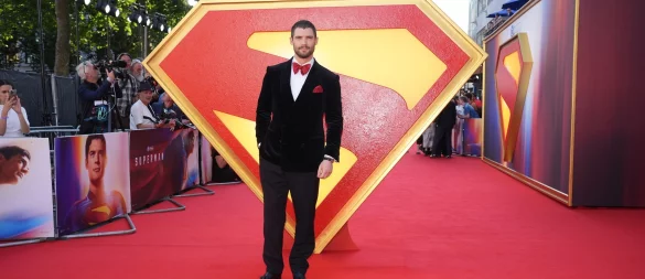 David Corenswet nimmt an einer «Superman»-Fan-Veranstaltung im Cineworld Leicester Square teil. - © Lucy North/PA Wire/dpa