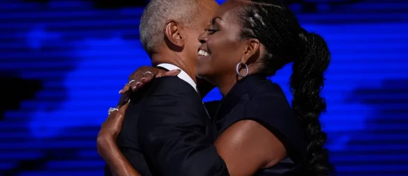 Äußern sich zu Spekulationen über ihre Ehe - die Obamas. (Archivbild) - © Brynn Anderson/AP