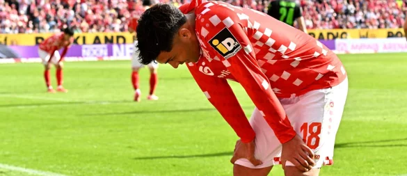 Nadiem Amiri hat heftige Kritik an der Leistung des FSV Mainz 05 im Spiel gegen RB Leipzig geübt. - © Torsten Silz/dpa