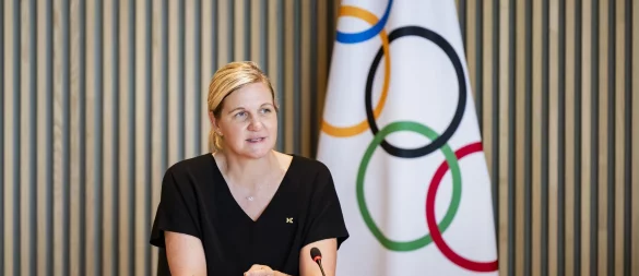 IOC-Präsidentin Kirsty Coventry will den Auswahlprozess für Olympia-Gastgeber überprüfen. - © Jean-Christophe Bott/KEYSTONE/dpa