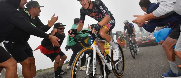 Florian Lipowitz hat den vierten Platz auf der dritten Etappe bei Criterium du Dauphiné belegt und ist nun auch Gesamtvierter. - © Roth/dpa