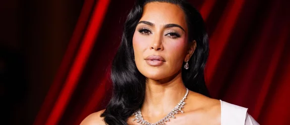 Kim Kardashian schließt ihr Jura-Studium ab. (Archivbild) - © Jordan Strauss/Invision/AP/dpa