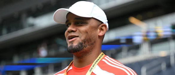 Bayern-Trainer Vincent Kompany betritt das Stadion in Cincinnati. - © Sven Hoppe/dpa