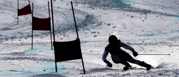 Im Ski-Weltcup wird es künftig nach einem Beschluss des Weltverbandes FIS Geschlechtertests geben. (Archivfoto) - © David Taneèek/CTK/dpa