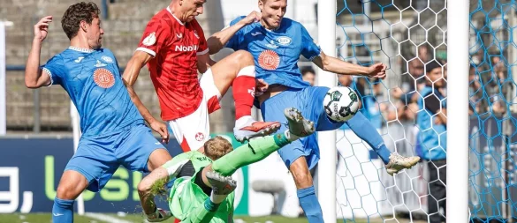 Kaiserslautern hatte beim Oberligisten aus Stahnsdorf leichtes Spiel. - © Andreas Gora/dpa