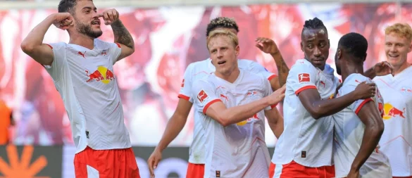 Zumindest ab und zu ließ Leipzig die Muskeln spielen. - © Jan Woitas/dpa