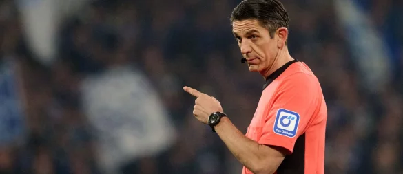 Nur noch eine Spielzeit: DFB-Referee Deniz Aytekin - © Bernd Thissen/dpa