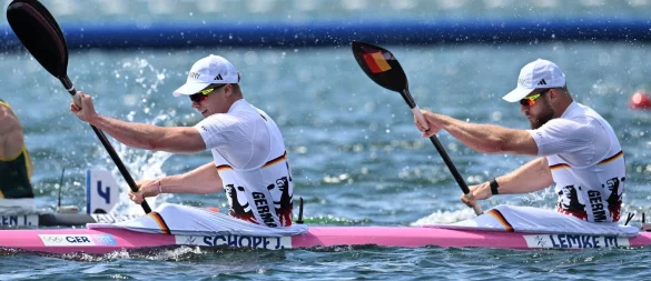 Jacob Schopf (vorn) und Max Lemke beendeten die WM in Mailand mit Bronze. (Archivbild) - © Sebastian Kahnert/dpa