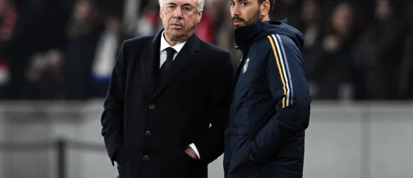 Davide Ancelotti (r), Sohn von Real Madrid-Coach Carlo Ancelotti (l.), ist als Trainerkandidat bei RB Leipzig im Gespräch. - © Soeren Stache/dpa