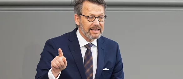Der FDP-Haushaltsexperte Otto Fricke setzte sich angeblich gegen sechs Mitbewerber durch und wird neuer DOSB-Vorstandschef. - © Michael Kappeler/dpa