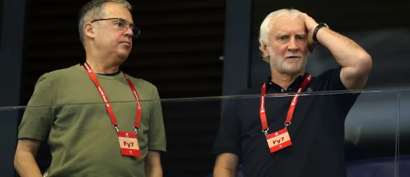 Andreas Rettig und Rudi Völler können den Auftritt des DFB-Teams nicht fassen. - © Christian Charisius/dpa