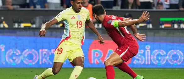 Lamine Yamal fehlt dem FC Barcelona nach seinen Länderspiel-Einsätzen für Spanien. - © Khalil Hamra/AP/dpa