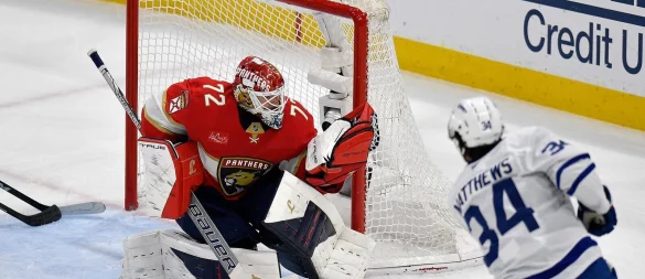 Matthews blieb ohne Tor - und die Maples Leafs kassierten den Ausgleich in der Serie gegen die Panthers. - © Michael Laughlin/AP/dpa