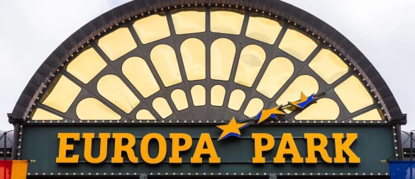 Der Europa-Park verfolgt ambitionierte Pläne, sich im Filmbereich zu etablieren. (Archivbild) - © Philipp von Ditfurth/dpa