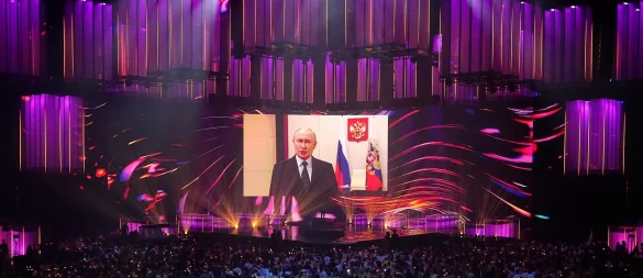 Für Putin war der Musikwettbewerb auch ein politisches Prestigeprojekt. - © Alexander Zemlianichenko/AP/dpa