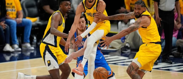 Die Indiana Pacers waren aus Sicht von OKC um Isaiah Hartenstein zu oft in Überzahl und übermächtig. - © Abbie Parr/AP/dpa