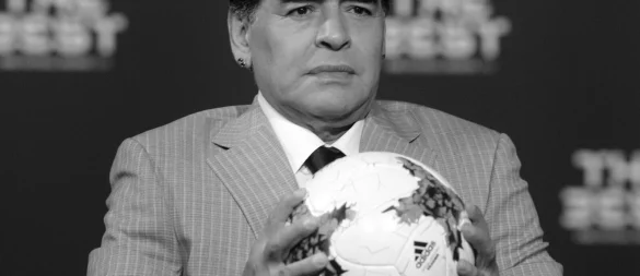 Fußball-Legende Diego Maradona starb am 25. November 2020 im Alter von 60 Jahren. (Archivbild) - © Patrick Seeger/dpa