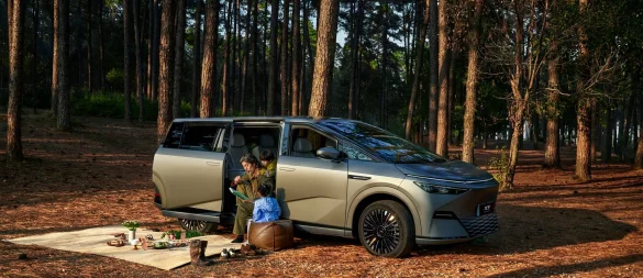 Neue Modelle für Familien: Chinesische Vans wie der Xpeng X9 werden auch für den europäischen Markt erwartet. - © Xpeng/dpa-tmn