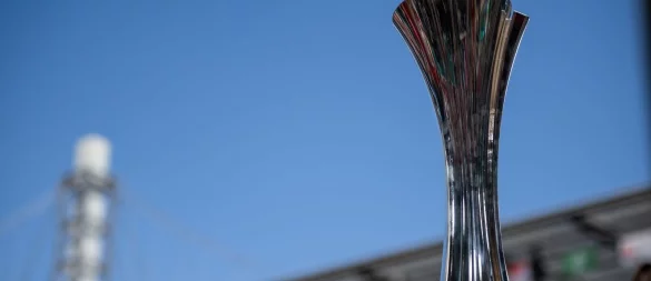Der Gewinn des DFB-Pokals bringt den Fußballerinnen auch ein paar Euro. - © Fabian Strauch/dpa