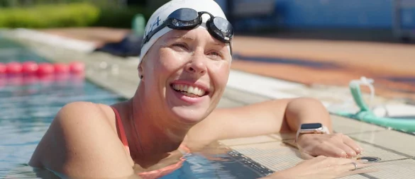 2020 ist Tanja Scholz nach einem Reitunfall querschnittsgelähmt - inzwischen gehört sie zur Weltspitze des Para-Schwimmkaders. - © Paul Rohlfs/NDR/dpa
