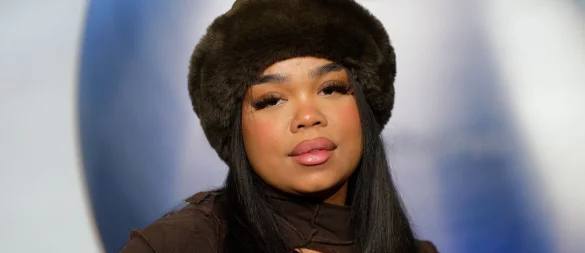 Zoe Wees spricht über Gewalt in einer vergangenen Beziehung. (Archivbild) - © Henning Kaiser/dpa