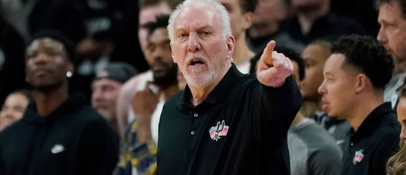 Wechselt die Trainer-Bank mit dem Präsidenten-Stuhl: Gregg Popovich. - © Eric Gay/AP/dpa