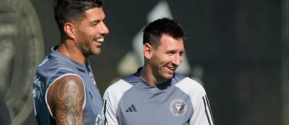 Vor einigen Jahren hat Suárez in seiner Heimat Uruguay einen Fußballverein gegründet, jetzt holt er seinen Freund Messi mit ins Boot. (Archivbild) - © Wilfredo Lee/AP/dpa