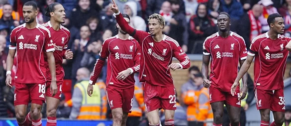 Der ehemalige Frankfurter Hugo Ekitike erzielte das 2:0 für Liverpool - © Peter Byrne/PA Wire/dpa