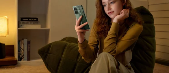 Knapp 6,7 Zoll ist das Poco M7 Pro 5G groß: Damit ist es nicht zu klein für Videos, aber auch nicht zu groß für die Hosentasche. - © Xiaomi/dpa-tmn
