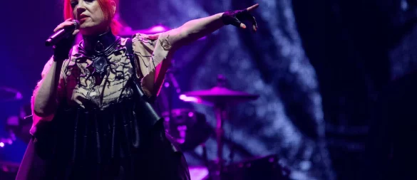 Shirley Manson von der Band Garbage in Aktion. (Archivbild) - © Baden Roth/ZUMA Press Wire/dpa