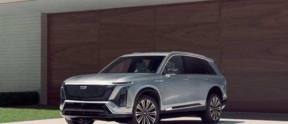 Bulliges US-Feeling: Der Cadillac Vistiq ist ein elektrischer SUV mit drei Sitzreihen und über drei Metern Breite. - © Cadillac/General Motors/dpa-tmn