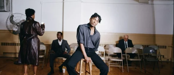 «Big Money» ist Jon Batistes tanzbarer Rundumschlag gegen Kapitalismus und Oberflächlichkeit – voller Soul, Witz und spiritueller Tiefe. - © Beth Sacca/Verve Records/Interscope/Universal Music/dpa