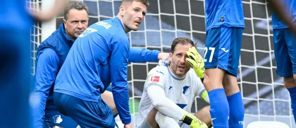 Fällt erst mal aus: Hoffenheims Keeper Oliver Baumann. - © Uwe Anspach/dpa