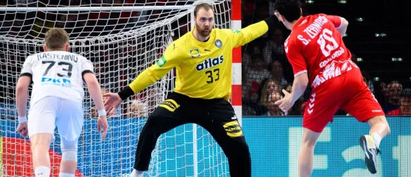 Torwart Andreas Wolff fehlt den deutschen Handballern gegen die Türkei. - © Marco Wolf/dpa