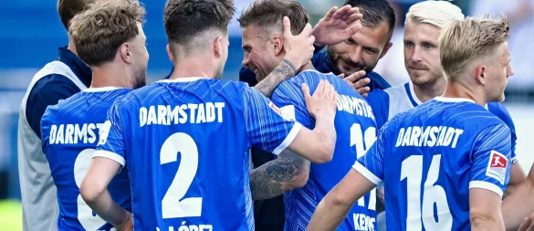 Verabschiedete sich mit einem Sieg von Darmstadt 98: Tobias Kempe. - © Andreas Gora/dpa