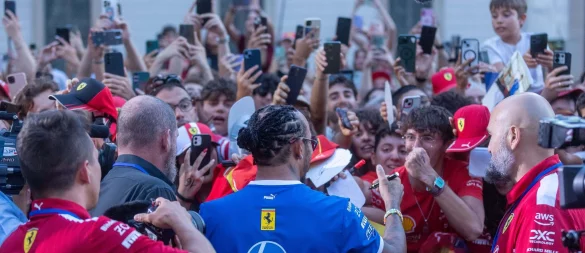 Die Liebe zu Ferrari ist groß. - © Stefano Porta/LaPresse via ZUMA Press/dpa