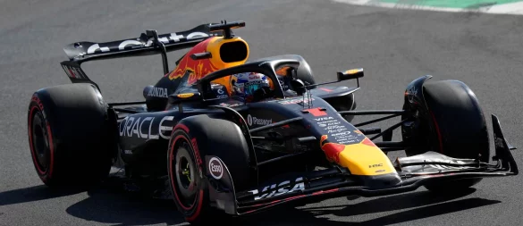 Verstappen holt die 45. Pole seiner Karriere. - © Luca Bruno/AP/dpa