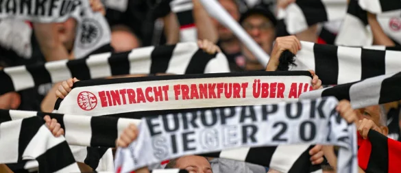 Eintracht Frankfurt muss im Auswärtsspiel in Neapel auf einen großen Teil seiner Fans verzichten - © Uwe Anspach/dpa