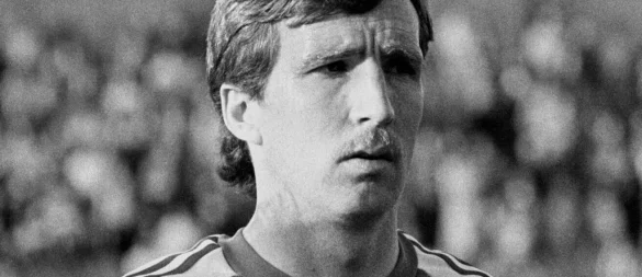Der frühere walisische Fußball-Nationalspieler Joey Jones ist gestorben. - © Pa/PA Wire/dpa