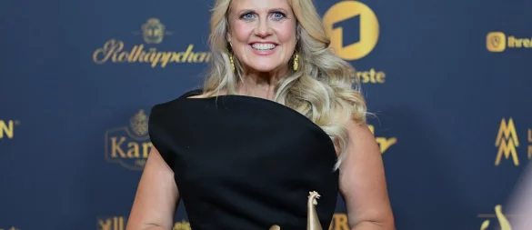 Barbara Schöneberger wurde bei der Verleihung der Goldenen Henne bereits zum zweiten Mal ausgezeichnet. - © Jennifer Brückner/dpa