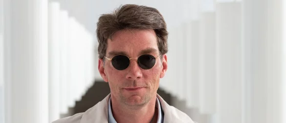 Nach der Hundekot-Attacke auf eine Journalistin sagt Hannovers Ex-Ballett-Chef Marco Goecke: «Ich bin sicher, dass auch jeder andere um mich herum einen dunklen Punkt hat, mit dem er weiterleben muss.» (Archivbild) - © Christophe Gateau/dpa