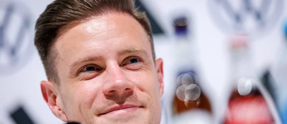 Marc-André ter Stegen bei der Pressekonferenz in Herzogenaurach. - © Daniel Karmann/dpa